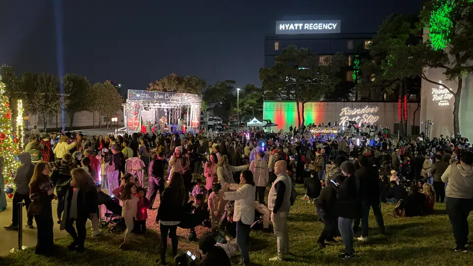 Blue Atlas Tree Lighting - Crowded